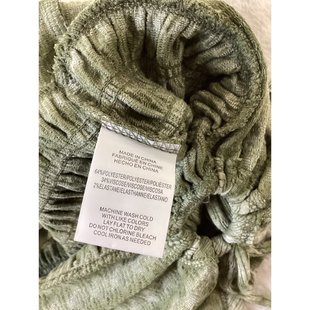 ONeill Womens Yul Knit Cami Top Moss Green Smocked Tie Front FA4403002T Size L - Picture 4 of 6